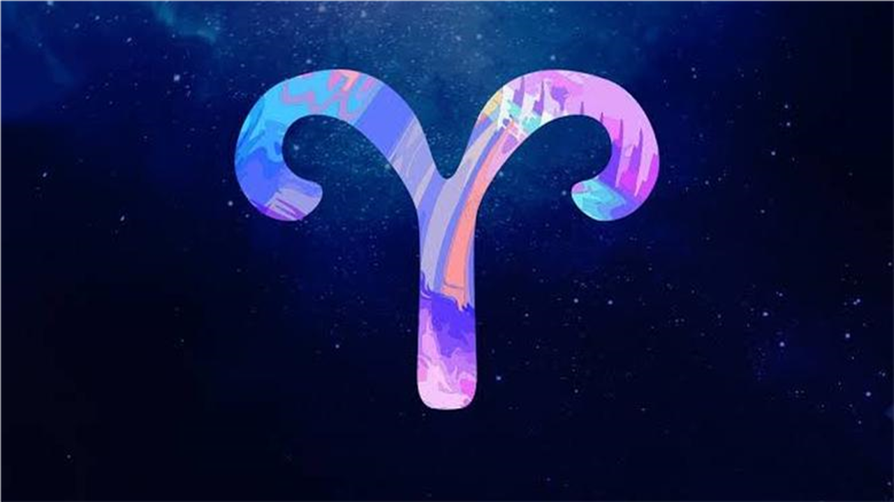 اليوم الجريء.. حظ برج الحمل يدعم تغييرات مهنية وعاطفية